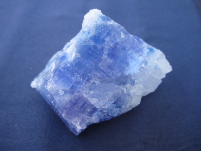 Halite cleansing, purification, psychic clearing, opening the heart, activating psychic abilities 2834